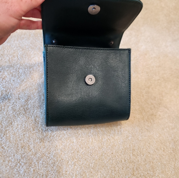 matt and nat dark green clutch - Picture 2 of 6